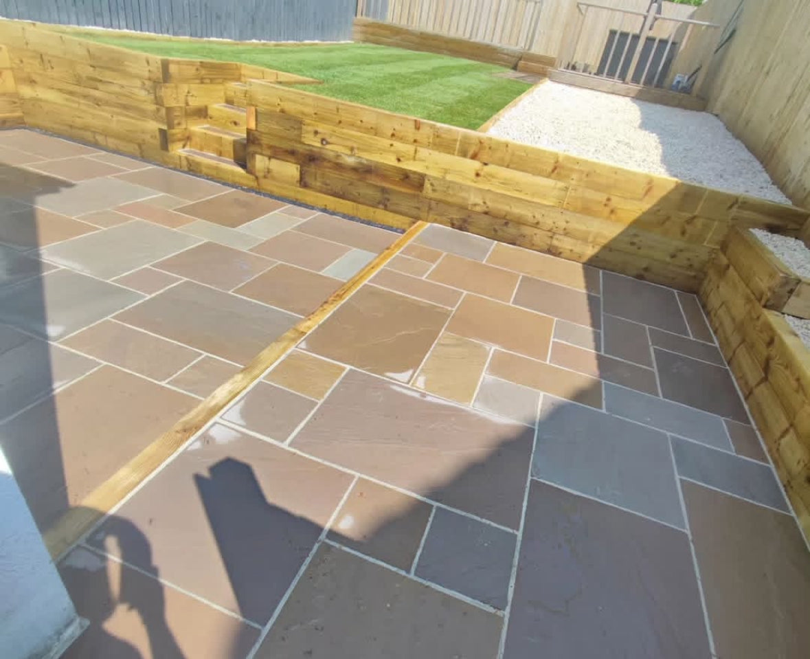 Raj Blend Indian Sandstone - Patio Pack - 22mm Calibrated - Paving Slabs