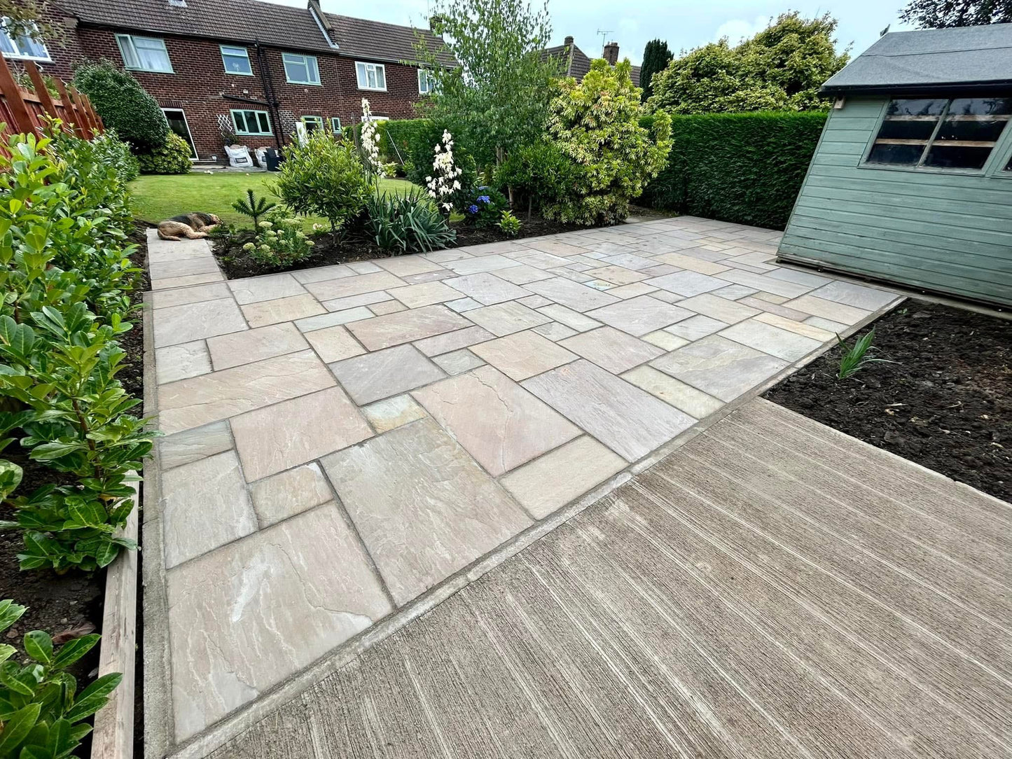 Raj Green Indian Sandstone - Patio Pack - 22mm Calibrated - Paving Slabs
