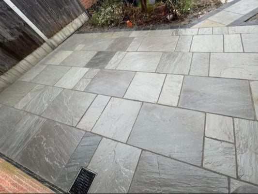 Kandla Grey Indian Sandstone - Patio Pack - 22mm Calibrated - Paving Slabs