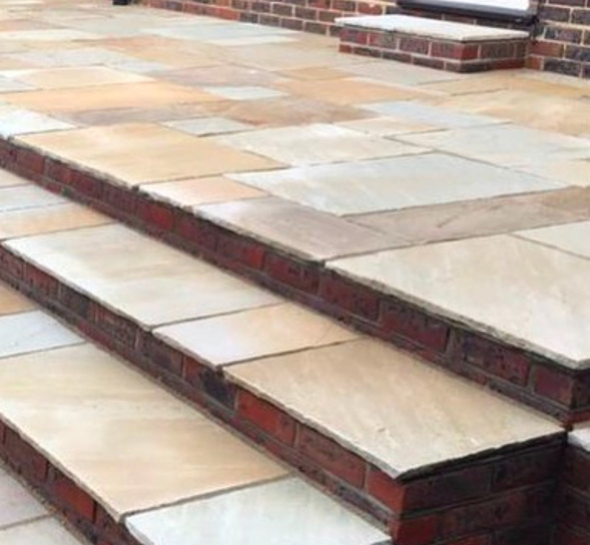 Fossil Mint Indian Sandstone - 900x600mm - 22mm Calibrated - Paving Slabs