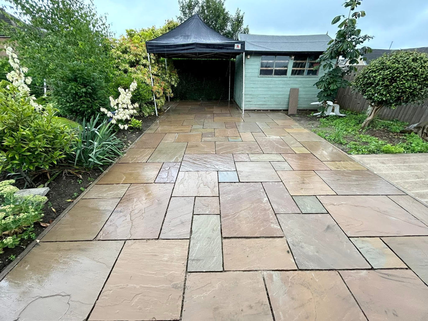 Raj Green Indian Sandstone - Patio Pack - 22mm Calibrated - Paving Slabs